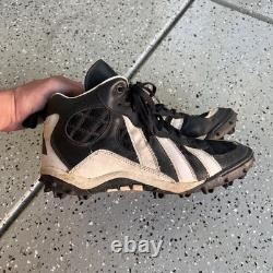 AS SEEN AT THE WATERBOY size 11 Cleats ADAM SANDLER MUD DAWGS 1997 Memorabilia