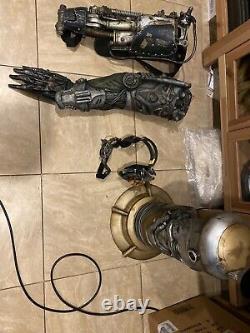 Alita Battle Angel Welcome To Iron city Props