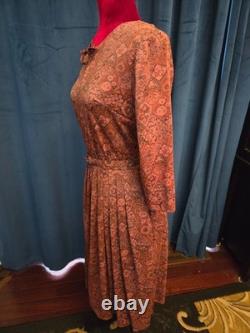 Bette Davis Worn Dress from Dead Ringer as Edy from Planet Hollywood Collection