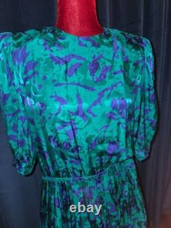 Betty White Owned & Worn 80's Silk Print Adrianna Pappell Golden Girls Costumer