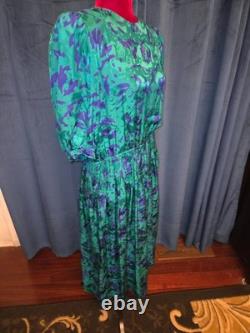 Betty White Owned & Worn 80's Silk Print Adrianna Pappell Golden Girls Costumer