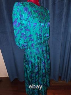 Betty White Owned & Worn 80's Silk Print Adrianna Pappell Golden Girls Costumer