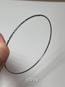 CATE BLANCHETT ORIGINAL'THE SHIPPING NEWS' Thin Silver Color Bangle