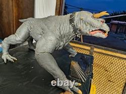 Chronicle Collectibles Ghostbusters Terror Dog SIGNED EDITION