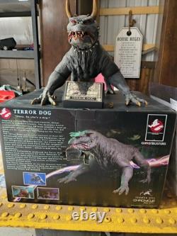 Chronicle Collectibles Ghostbusters Terror Dog SIGNED EDITION