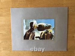 E. T. The Extra Terrestrial Promotional Movie Photos In Folder (1982)(rare)(new)
