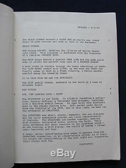 E. T. The Extraterrestrial Original Film Script Steven Spielberg Rare