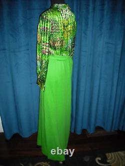 Elizabeth Montgomery Owned Worn 70's long sleeve gown Stylist Sydney Guilaroff