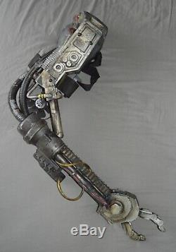 Ghost in the Shell Original Prop Robotic Arm Weta Workshop Scarlett Johansson