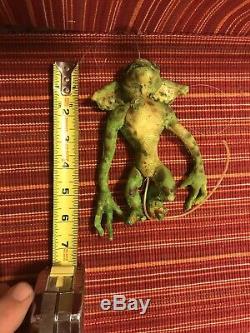 Gremlins 2 Miniture Prop Gremlin (1990)