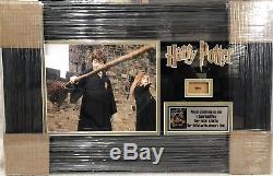 Harry Potter Screen Used Broom Bristle Piece Display withCOA Daniel Radcliffe