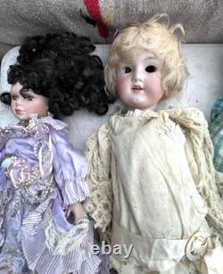 Horror Movie Creepy Doll Background Set Prop Lot Insidious Annabelle Donaldson