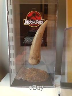 Jurassic Park T-Rex Tooth