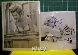 MARILYN MONROE 2 vintage 8x10 photos Prince & Showgirl