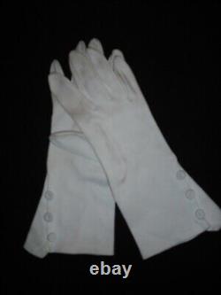 Marilyn Monroe Owned & Worn White Kidskin gloves from Sydney Guilaroff