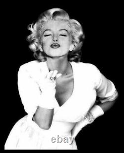 Marilyn Monroe Pre Owned by Marilyn Collectibles Memorabilia Film Prop
