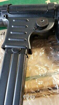Mgc Mgc68 Mp40 Brand New Never Used Machine Pistol Cap Gun In Original Box