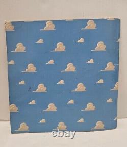 Pixar Walt Disney TOY STORY softcover RARE Style Guide / marketing BOOKLET book