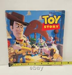 Pixar Walt Disney TOY STORY softcover RARE Style Guide / marketing BOOKLET book