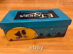 RARE NOS Vintage E. T. Movie Shoes GIRTIE from Buster Brown Children's Tissue ET