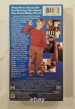 Rare Home Alone Promotional Presskit And Sealed Vhs Cassette Tape