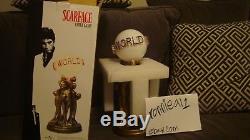 Rare ScarfaceThe World Is YoursStatue Lamp works, new in box Universal original