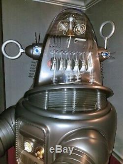 Robby the Robot Life-Size 11 Replica from Original Molds Forbidden Planet