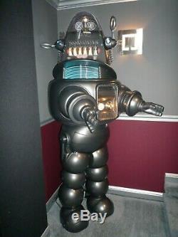 Robby the Robot Life-Size 11 Replica from Original Molds Forbidden Planet