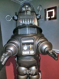 Robby the Robot Life-Size 11 Replica from Original Molds Forbidden Planet