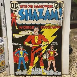 Shazam #3 DC Comic Autographed By 1960's Actor Michael Gray