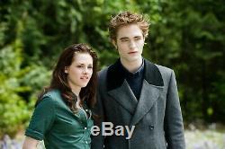 Twilight Robert Pattinson Edward Cullen Worn Coat Costume New Moon Prop Bella