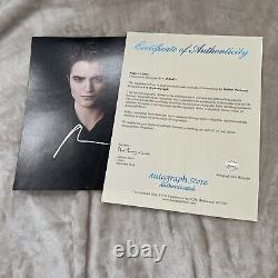 Twilight movie memorabilia Signed 8x10 Photos