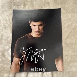 Twilight movie memorabilia Signed 8x10 Photos