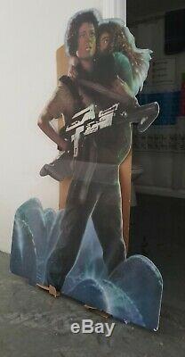 Vintage RARE 1986 ALIENS RIPLEY NEWT Cardboard Lobby Standee SIGOURNEY CAMERON