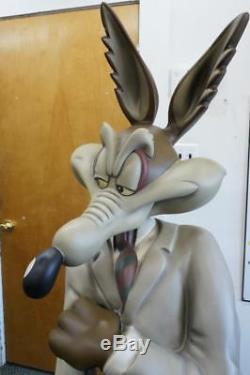 Warner Brothers Wile E Coyote In Chair Rare Statue Store Display Life Size Comic