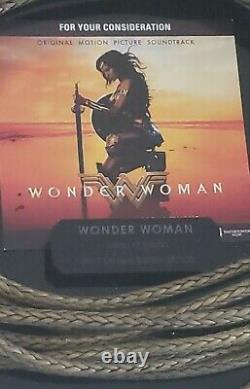 Wonder Woman (2017) -limited Edition Rare Lasso Of Hestia Promo #29/100 Edition